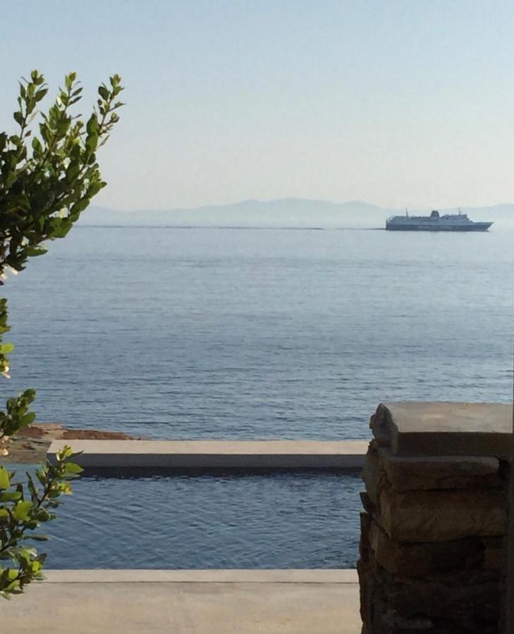 Archipelagotinos Agios Romanos Bagian luar foto